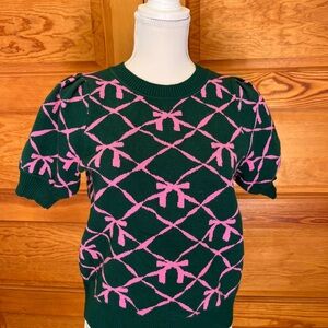 Green and Pink Women's Crew Neck Sweater